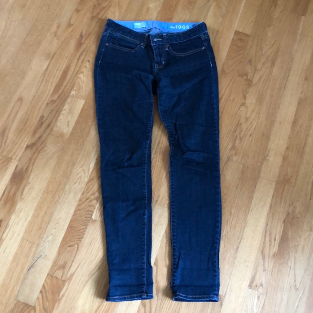 Skinny jeans